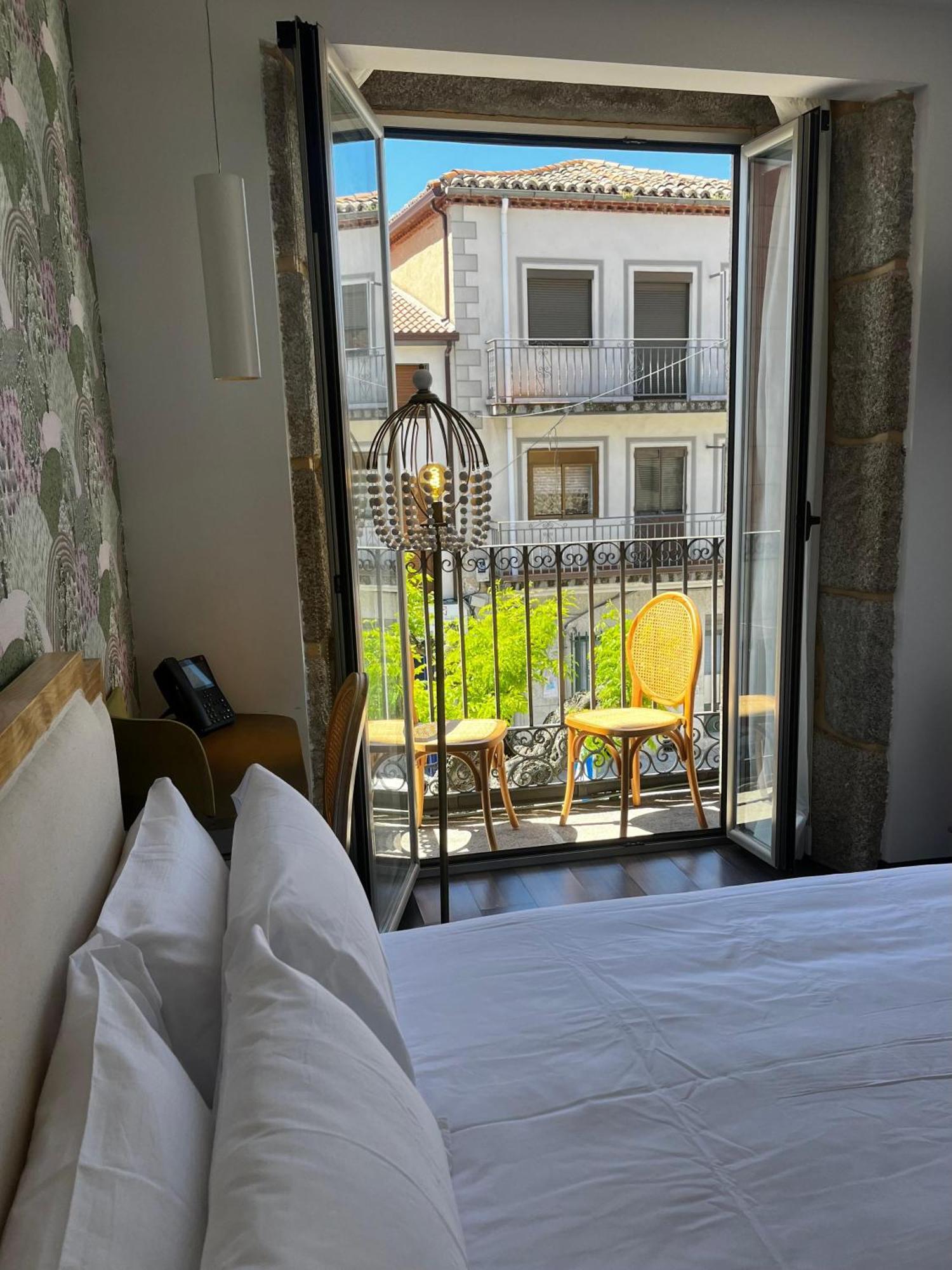El Barraco Christine Boutique Hotel מראה חיצוני תמונה