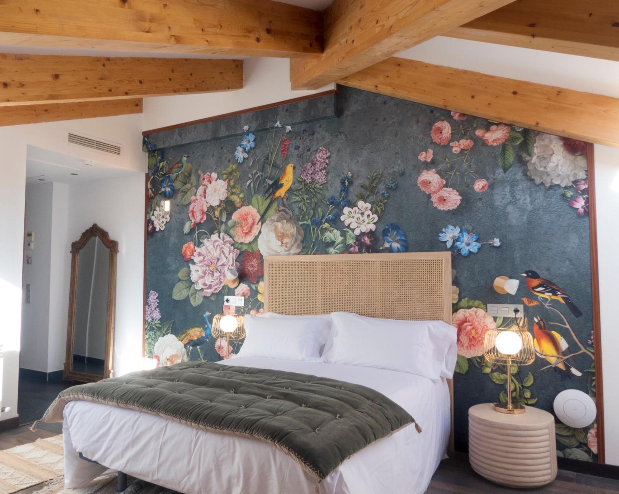 El Barraco Christine Boutique Hotel מראה חיצוני תמונה